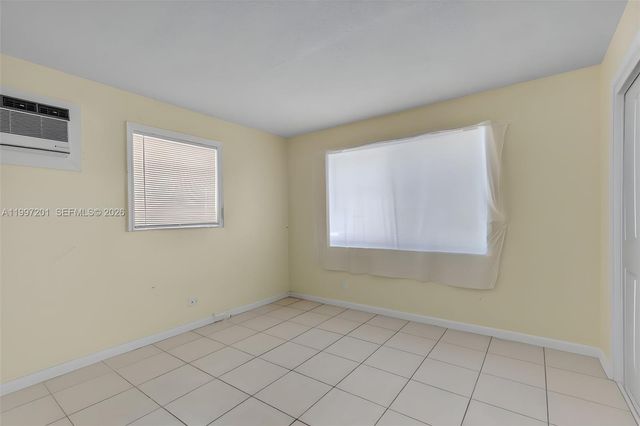 3712 SW 12th Ct, Fort Lauderdale, FL 33312