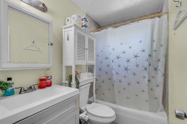 3712 SW 12th Ct, Fort Lauderdale, FL 33312