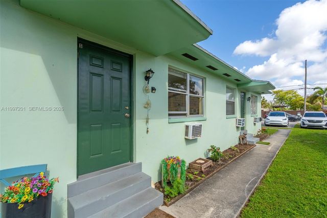 3712 SW 12th Ct, Fort Lauderdale, FL 33312