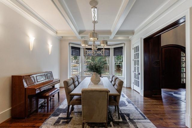 4500 Powers Ferry Road, Atlanta, GA 30327