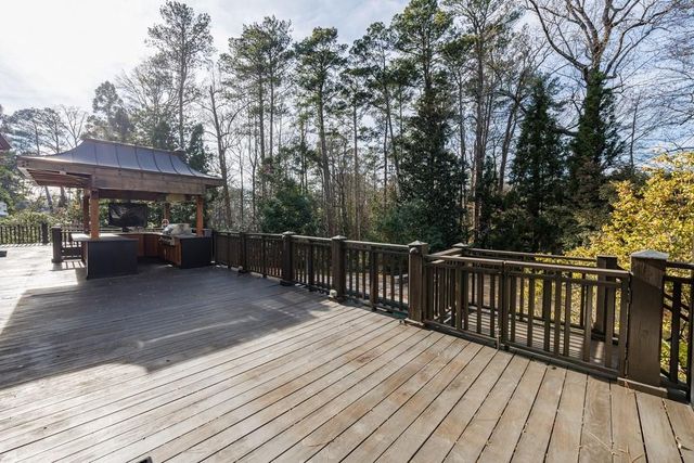 4500 Powers Ferry Road, Atlanta, GA 30327