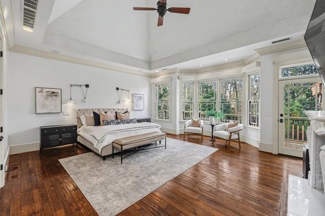 4500 Powers Ferry Road, Atlanta, GA 30327