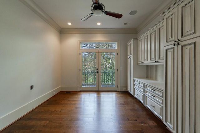 4500 Powers Ferry Road, Atlanta, GA 30327