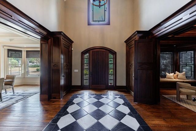 4500 Powers Ferry Road, Atlanta, GA 30327