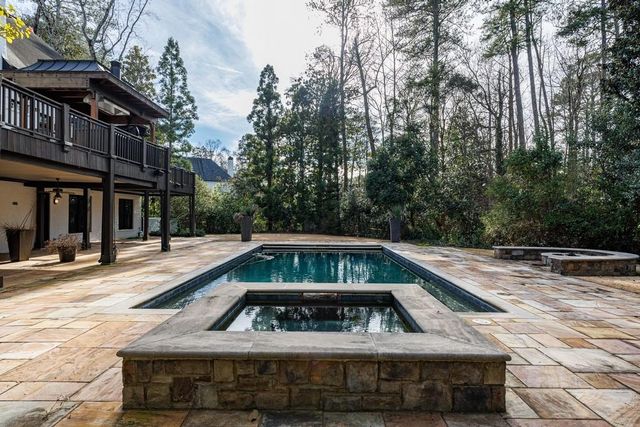 4500 Powers Ferry Road, Atlanta, GA 30327