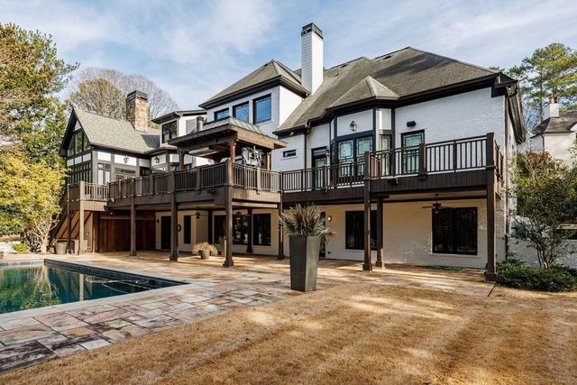 4500 Powers Ferry Road, Atlanta, GA 30327