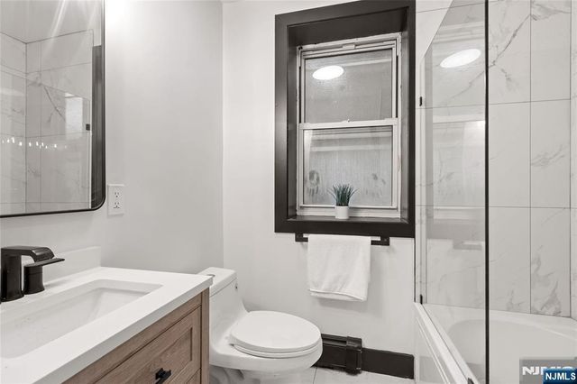 391 Central Avenue 1, Jersey City, NJ 07307