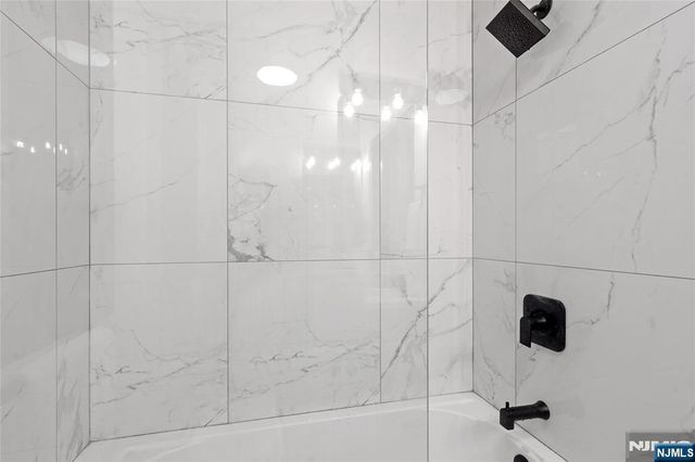 391 Central Avenue 1, Jersey City, NJ 07307