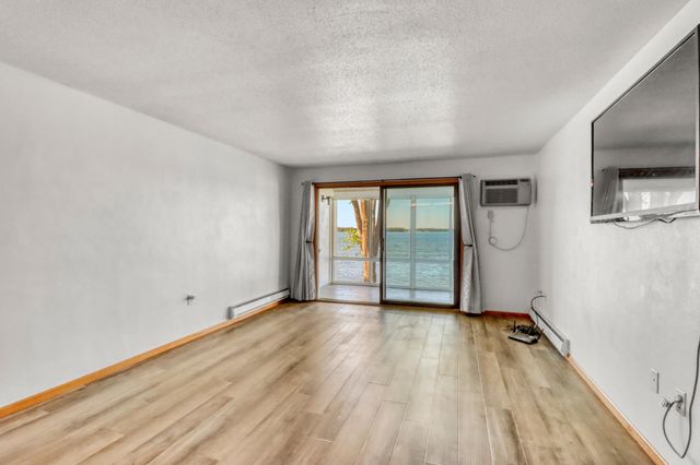 315 Park Lake Boulevard 207, Detroit Lakes, MN 56501