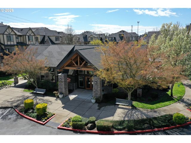 7869 Ne ROCKNE Way, Hillsboro, OR 97006