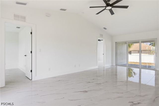 4231 NW 32nd LN, Cape Coral, FL 33993