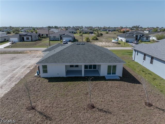 4231 NW 32nd LN, Cape Coral, FL 33993