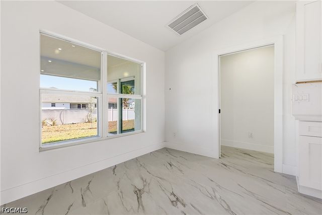 4231 NW 32nd LN, Cape Coral, FL 33993