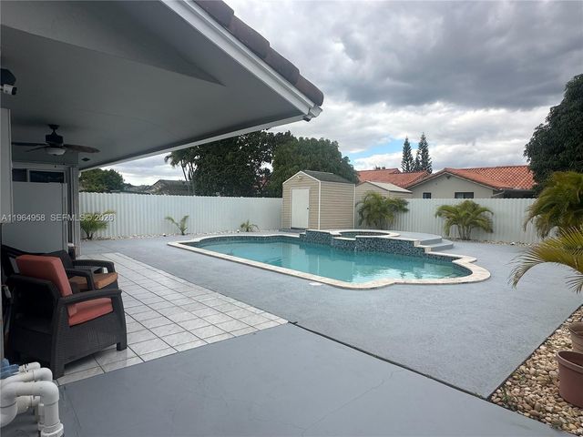 14759 SW 82nd Street, Miami, FL 33193