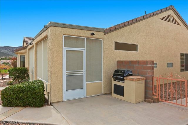 2146 Tiger Links Drive, Henderson, NV 89012