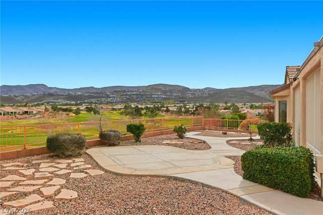 2146 Tiger Links Drive, Henderson, NV 89012