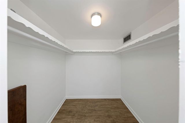 5020 BRITTANY DRIVE S 224, St Petersburg, FL 33715