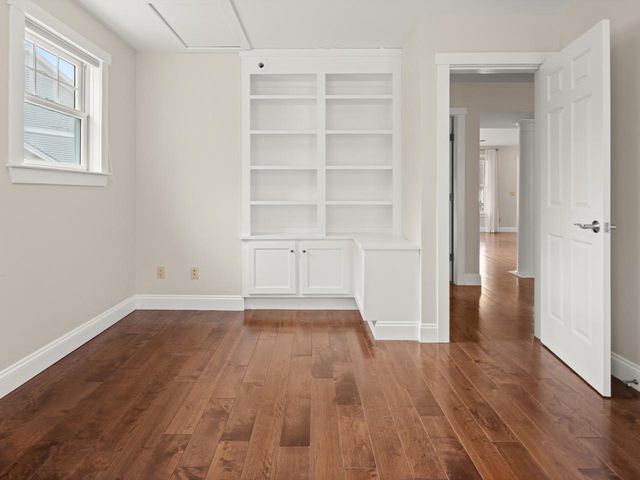 12 Stannard Drive, Essex, VT 05452