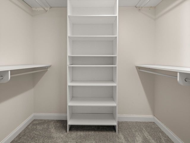 12 Stannard Drive, Essex, VT 05452