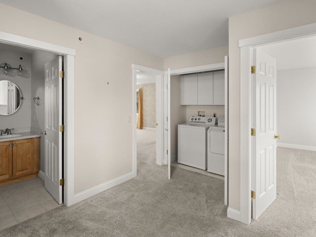 12 Stannard Drive, Essex, VT 05452