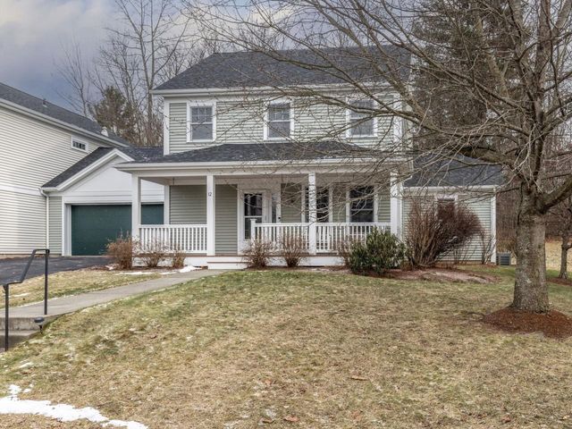 12 Stannard Drive, Essex, VT 05452