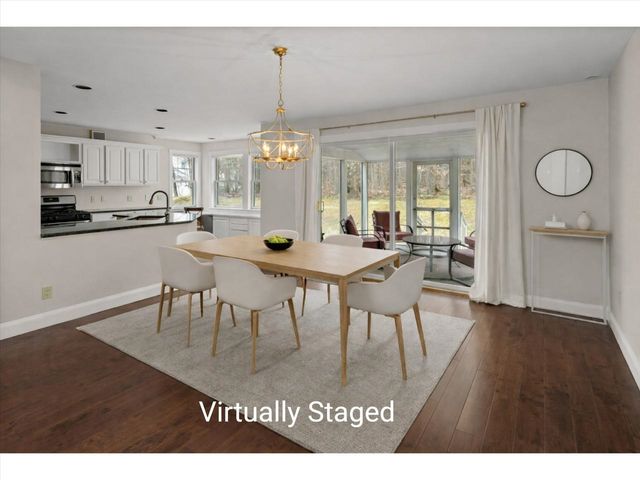 12 Stannard Drive, Essex, VT 05452