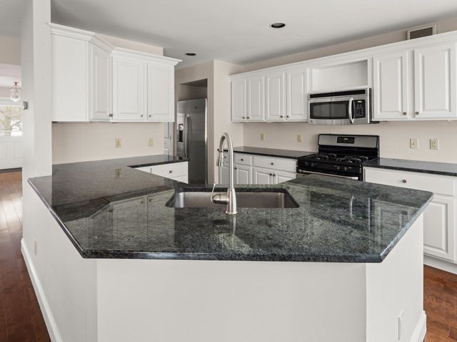 12 Stannard Drive, Essex, VT 05452