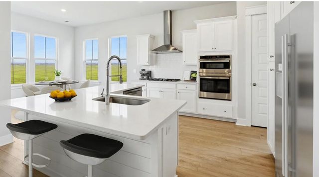 207 Hue Street, Summerville, SC 29486