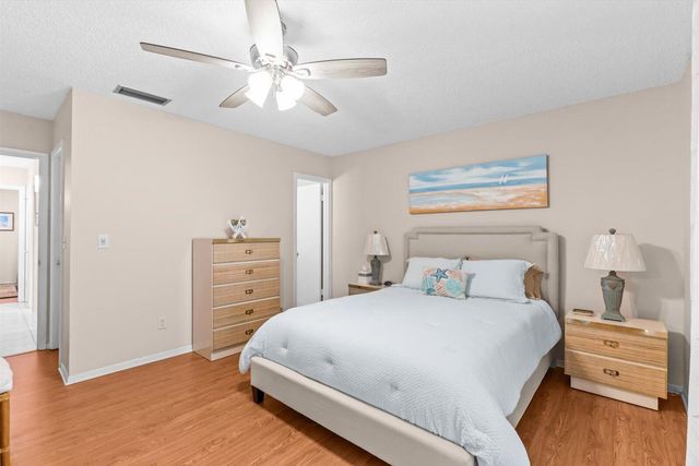 2600 SE Ocean Boulevard O14, Stuart, FL 34996