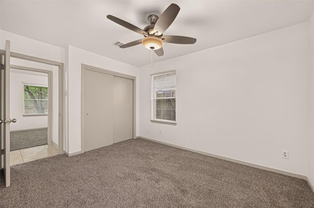 1003 Eastlake Street, Houston, TX 77034