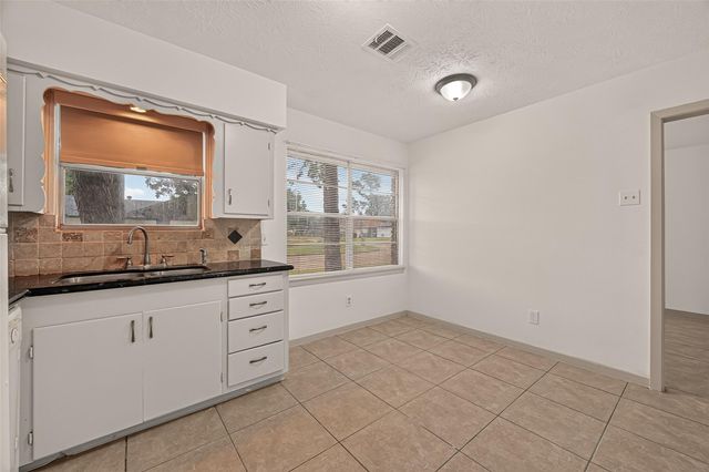 1003 Eastlake Street, Houston, TX 77034