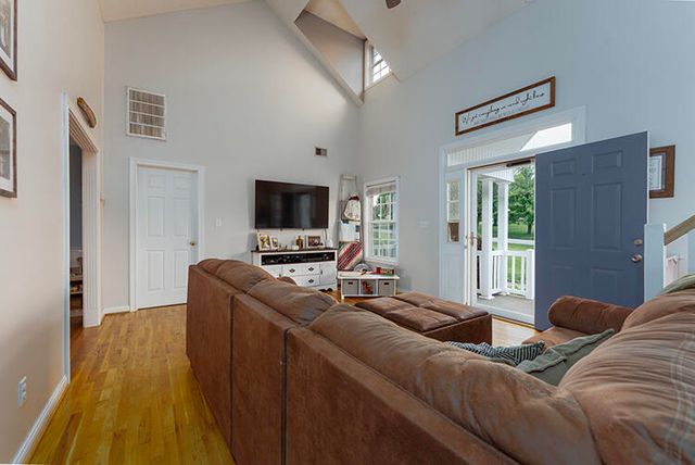 101 Doe Run Drive, Lancaster, KY 40444