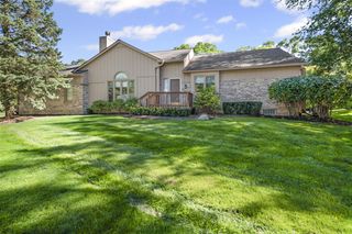 35812 Lone Pine Lane, Farmington Hills, MI 48335