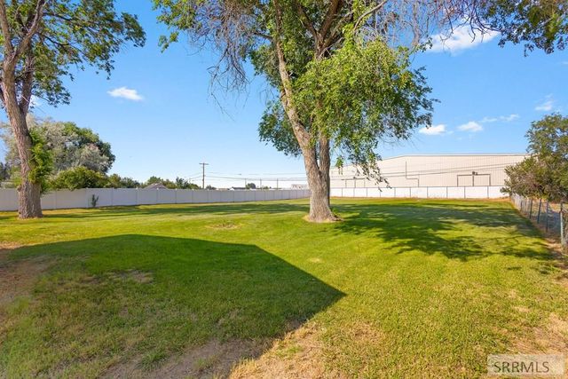 570 S Park Avenue, Shelley, ID 83274