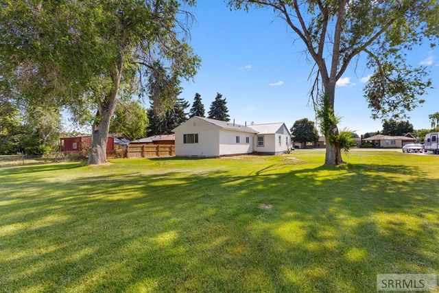 570 S Park Avenue, Shelley, ID 83274