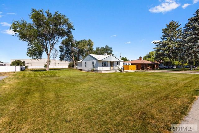 570 S Park Avenue, Shelley, ID 83274