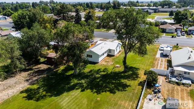 570 S Park Avenue, Shelley, ID 83274