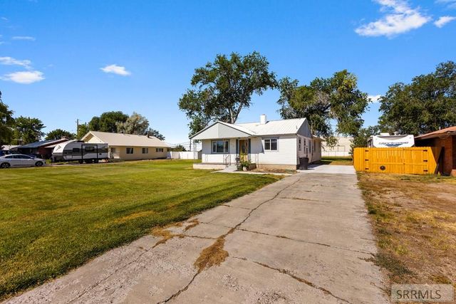 570 S Park Avenue, Shelley, ID 83274