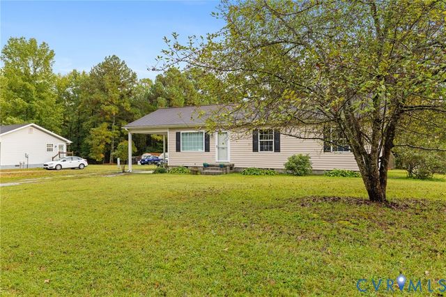 201 Van Dyke Cir, Emporia, VA 23847