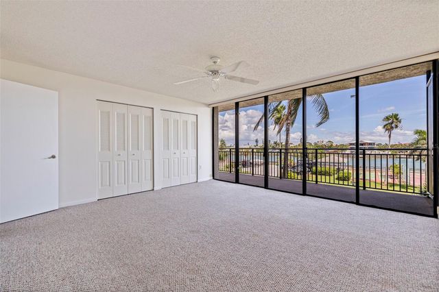 7600 BAYSHORE DRIVE 208, Treasure Island, FL 33706
