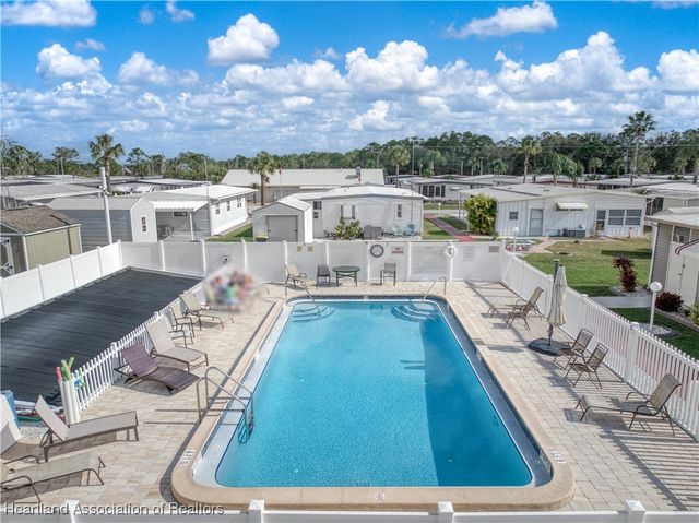 2816 Roger Street, Sebring, FL 33872