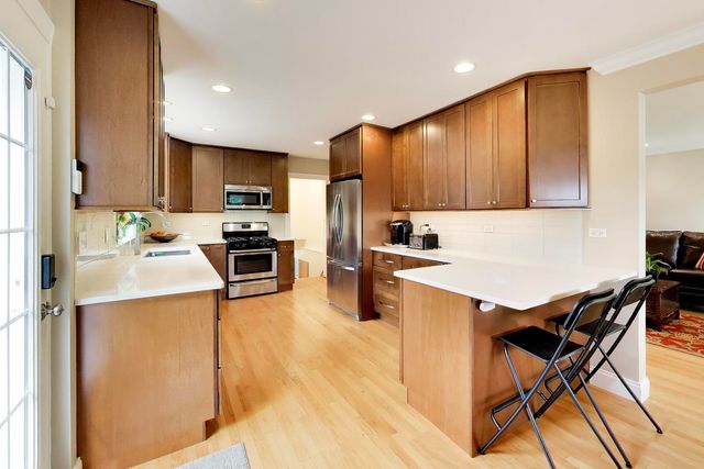 9058 Ewing Avenue, Evanston, IL 60203
