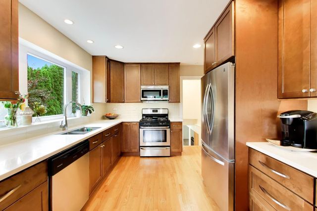 9058 Ewing Avenue, Evanston, IL 60203