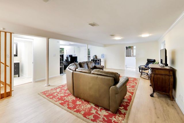 9058 Ewing Avenue, Evanston, IL 60203