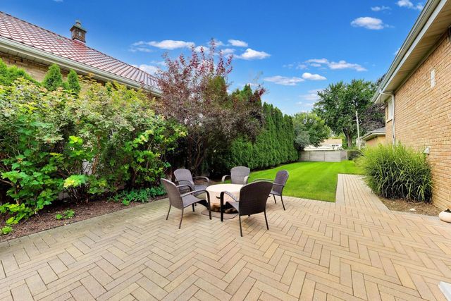 9058 Ewing Avenue, Evanston, IL 60203