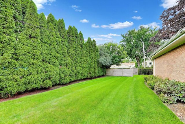 9058 Ewing Avenue, Evanston, IL 60203