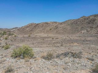 10300 S Gold Bar Dr, Yuma, AZ 85367