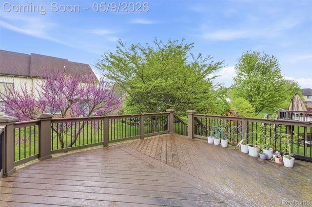 37140 Baker Drive, Westland, MI 48185