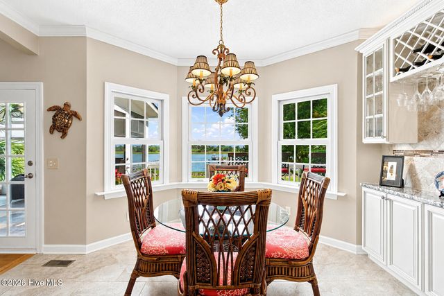 1921 Oak Harbour Drive SW, Ocean Isle Beach, NC 28469