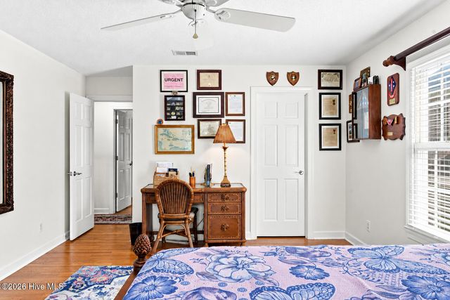 1921 Oak Harbour Drive SW, Ocean Isle Beach, NC 28469